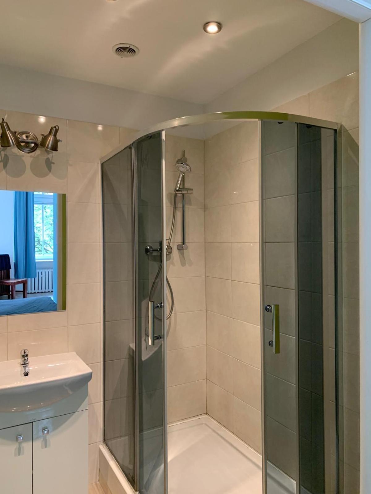 Bright And Spacious Apartment Szczecin Ngoại thất bức ảnh